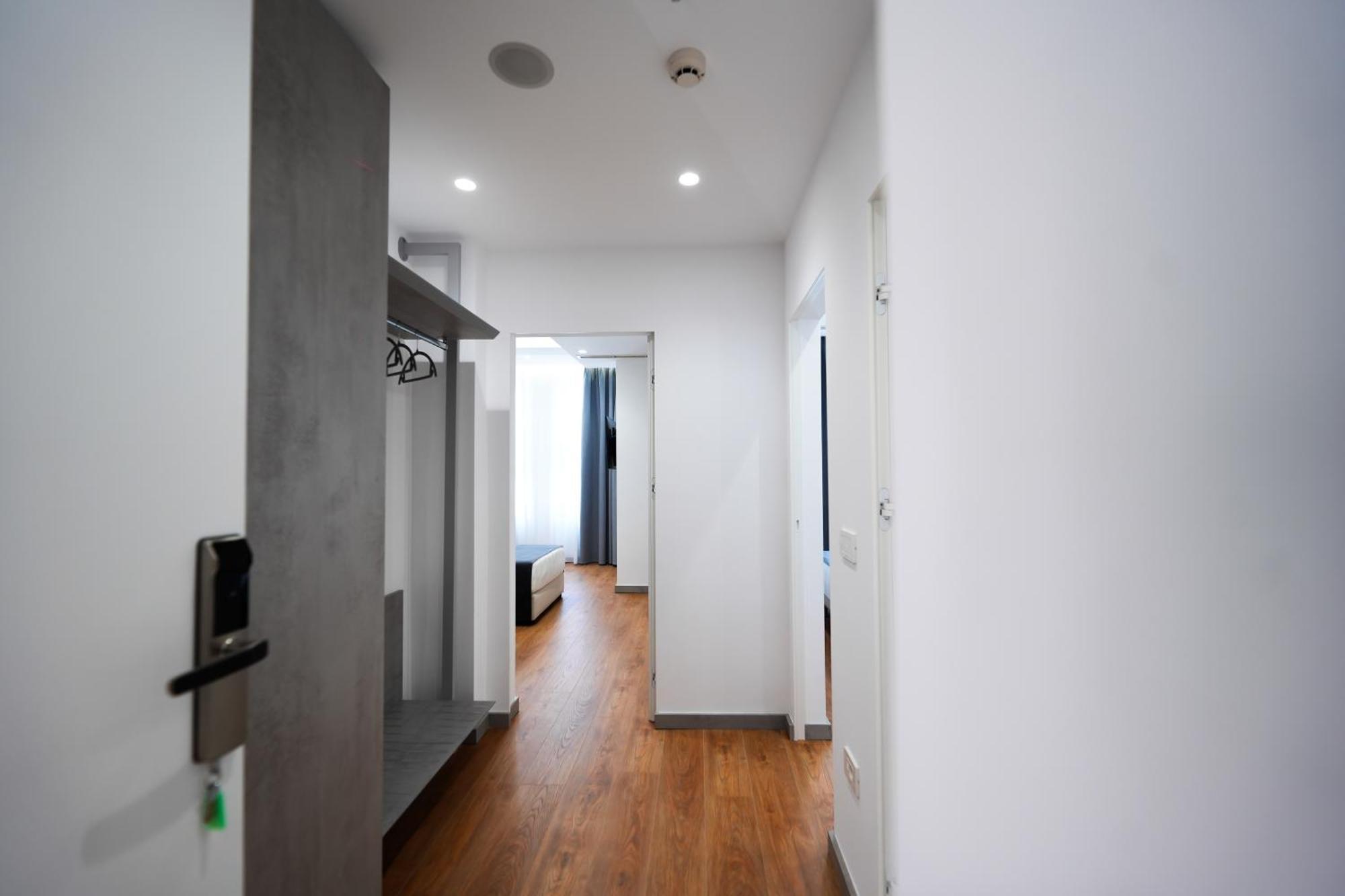 Naos Luxury Hotel Orikum Exterior photo
