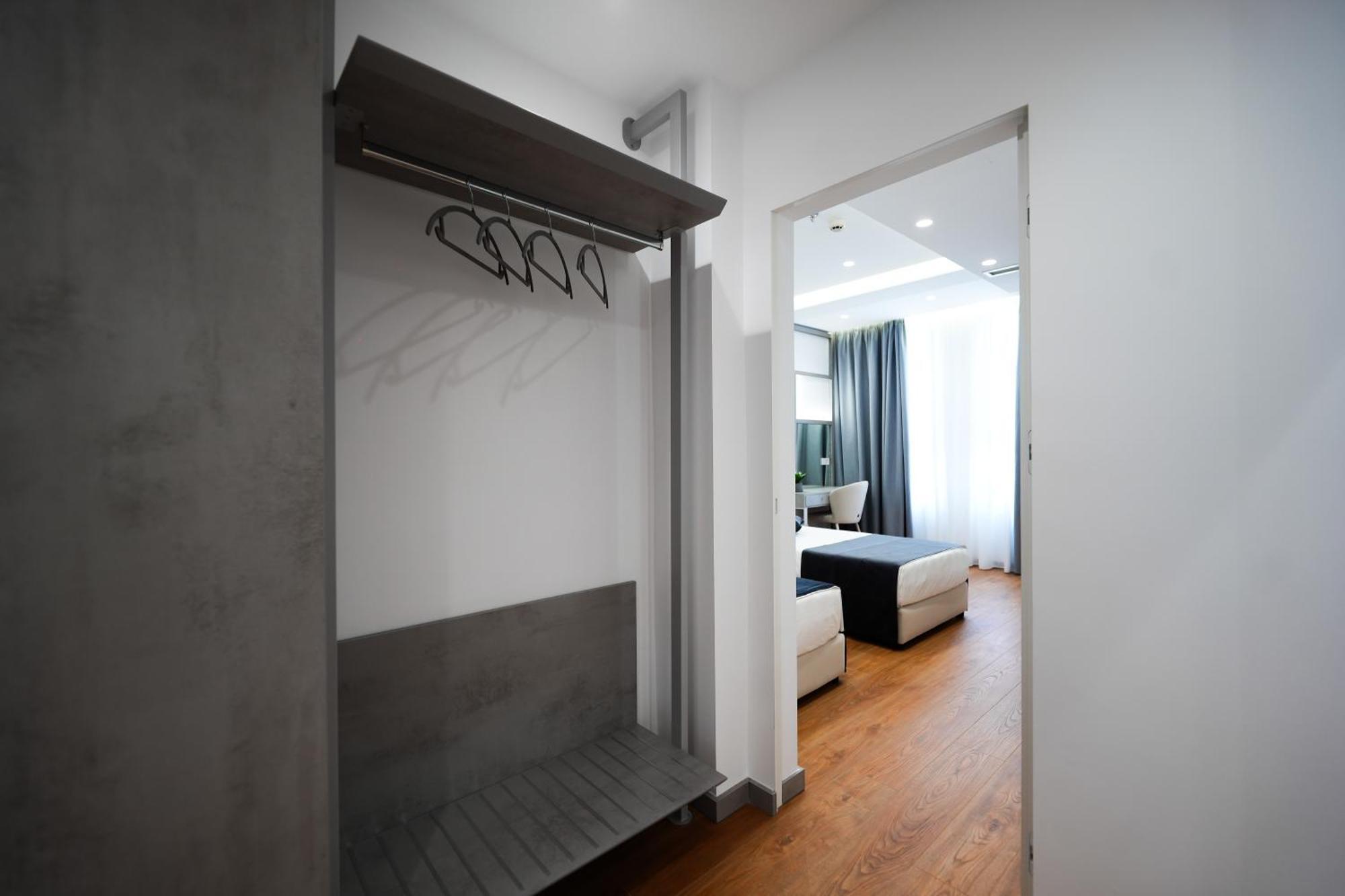 Naos Luxury Hotel Orikum Exterior photo